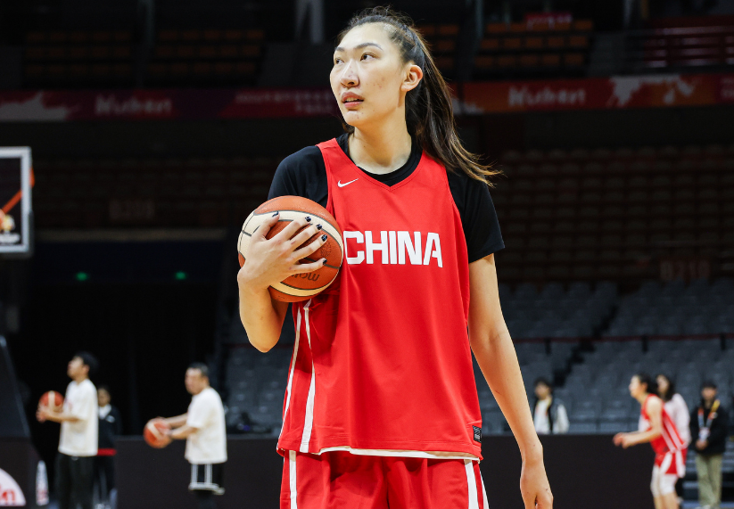 星空体育-不回WCBA！韩旭正为重返WNBA努力 曾留洋效力纽约自由人